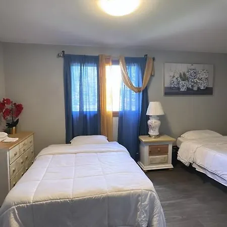 Cozy Private Room With Two Beds-3