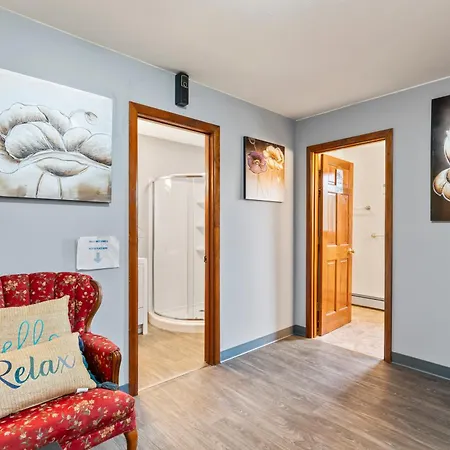 Simple Deluxe Private Room-2