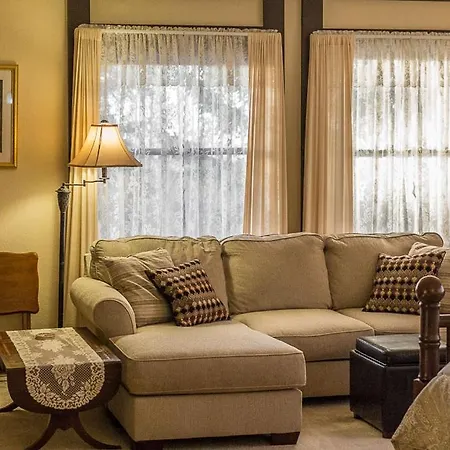 Highland Glen Lodge B&B-2